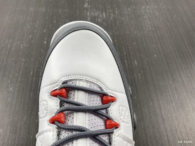 1st Kicks Shoes Red CT8019-162 Jordan 9 Air Fire 0730